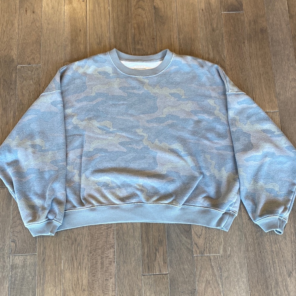 American Eagle Sweatshirt